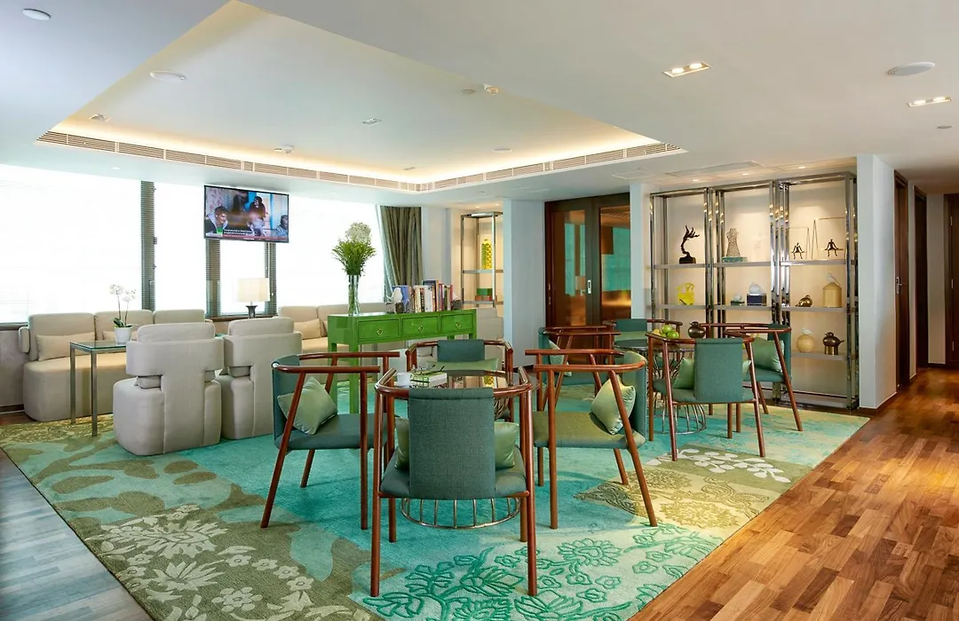 Wharney Hotel-1